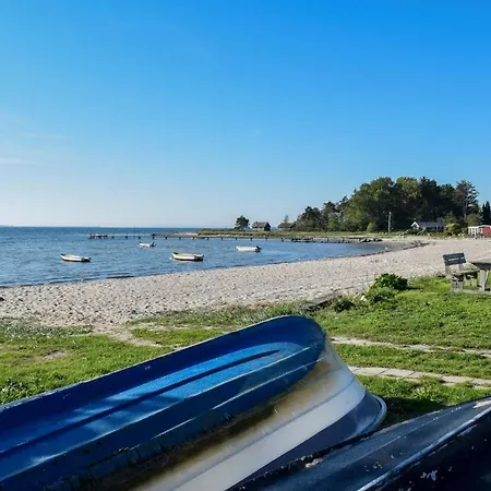 Stunning In W/ Wifi And 3 Bedrooms * Rønde
